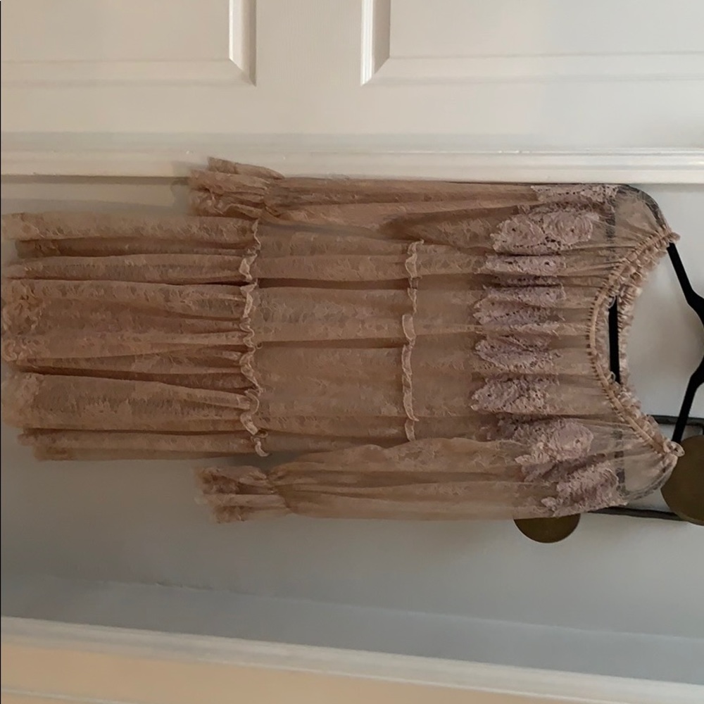Golden Hawk lace Dress
